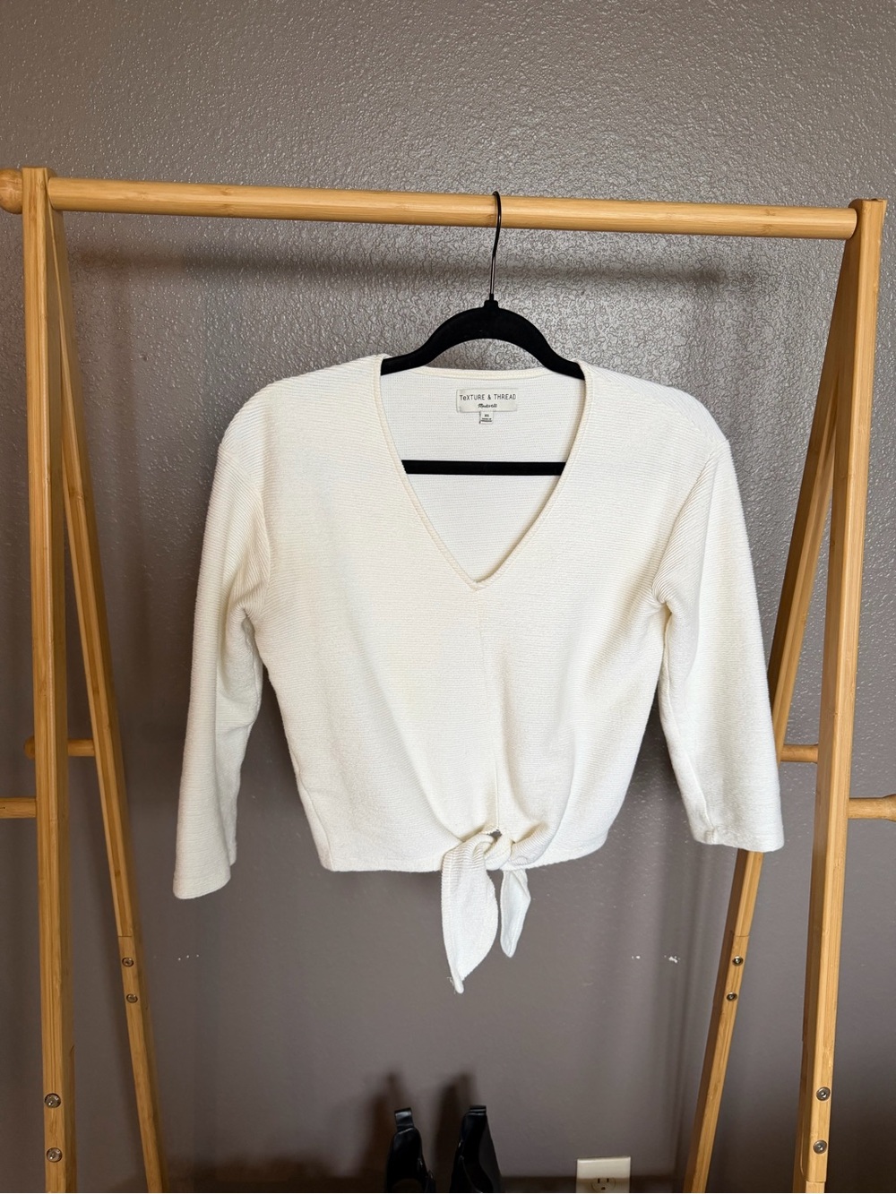 Madewell Cream V-Neck Long Sleeve Tie-Front Top